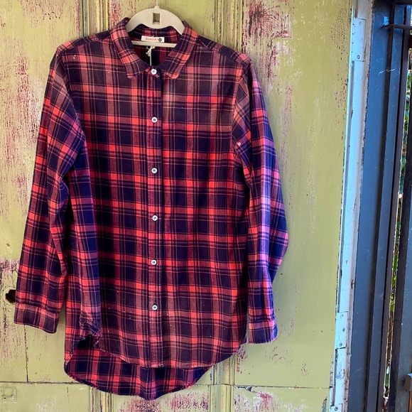 Sundry Tops - Sundry Flannel top